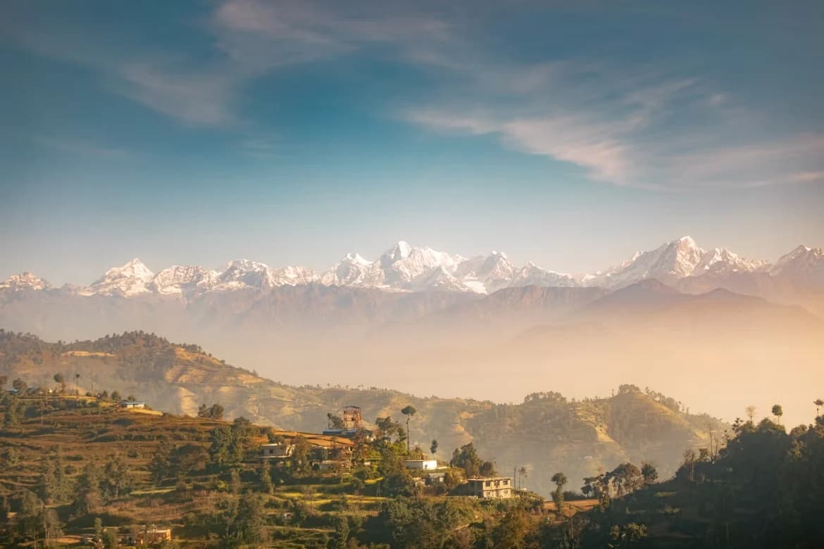 Cultural expedition and luxury travel